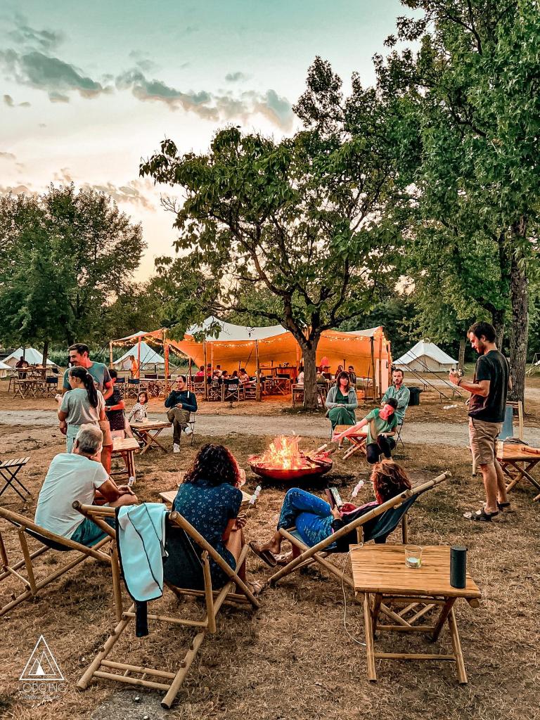 Photo de la galerie de l'établissement Lodg'ing Nature Camp Châteaux de la Loire, à Cellettes