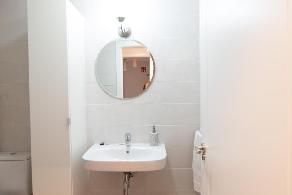Telmo's Home con PARKING -Sirimiri Apartments- 3