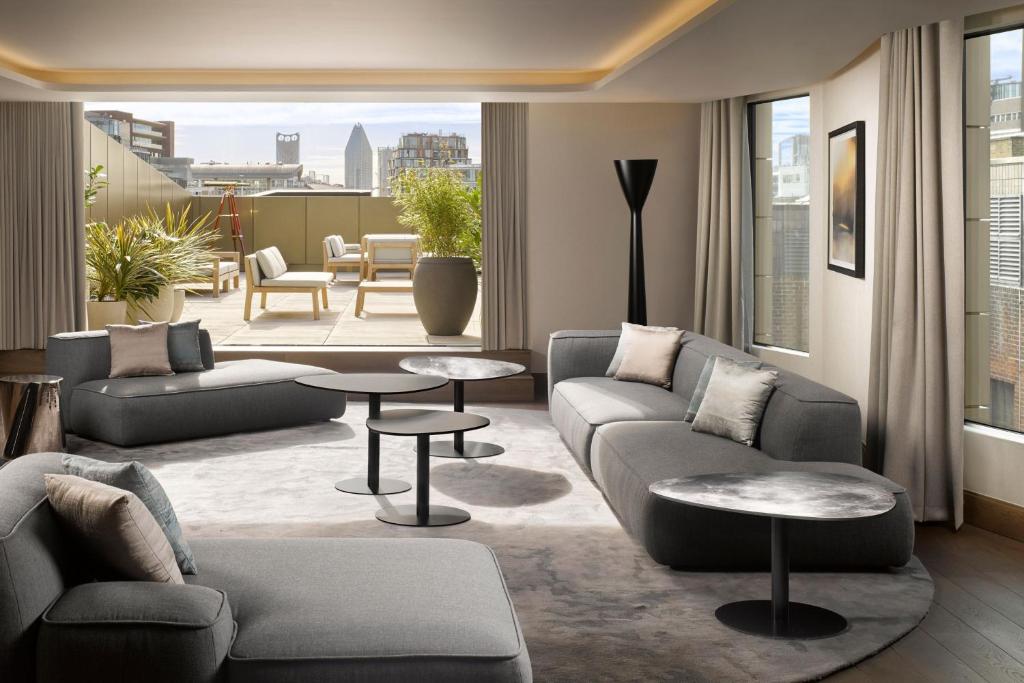 The Westin London City Image