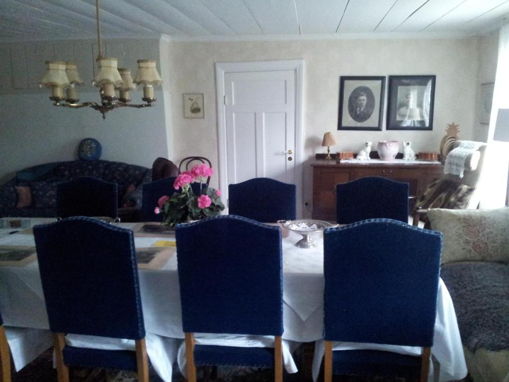 Brunnsta Gård 8