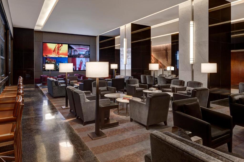 Loews Philadelphia Hotel Image