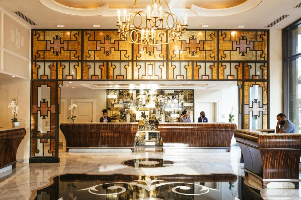 Loews New Orleans Hotel Image