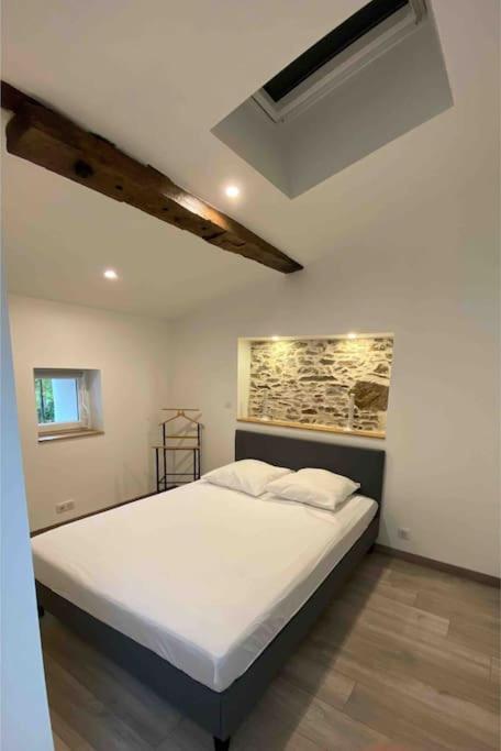 « Le Chai » Charme, Spa et massages en vignoble 7