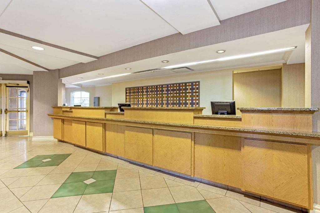 La Quinta by Wyndham Orlando I Drive/Conv Center Image