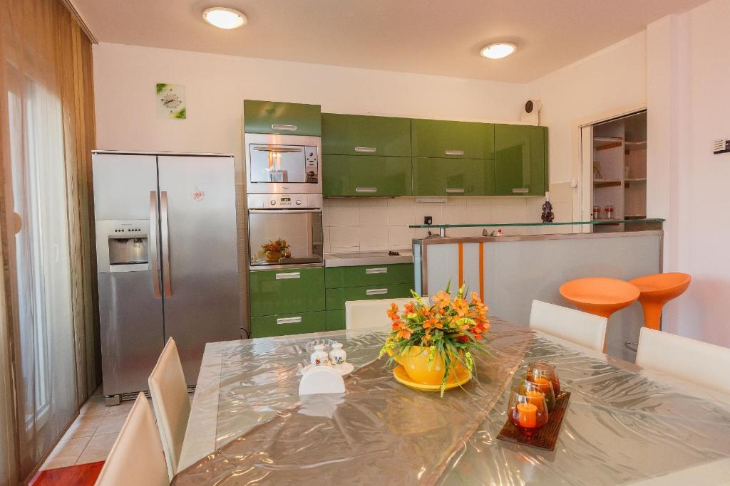Apartments Zenta 4