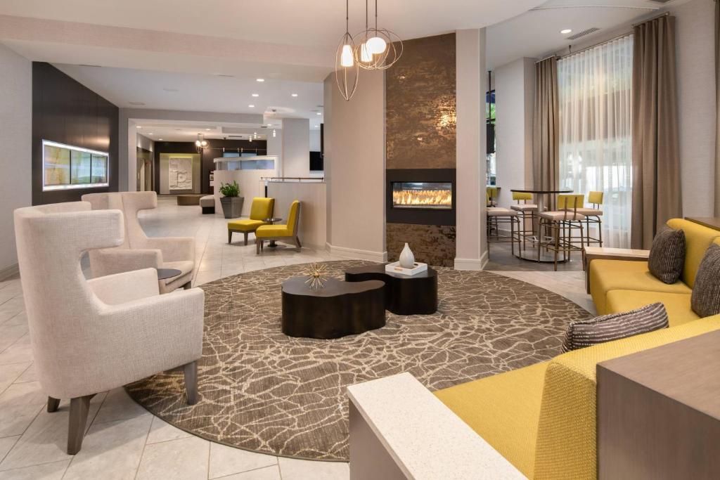 SpringHill Suites Seattle Downtown, South Lake Union Image