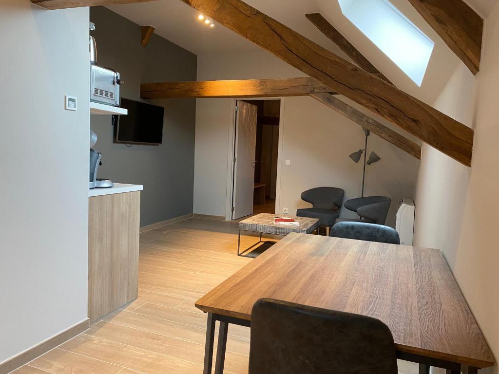 Woestyne Business & Leisure Apartments Cleythil 4