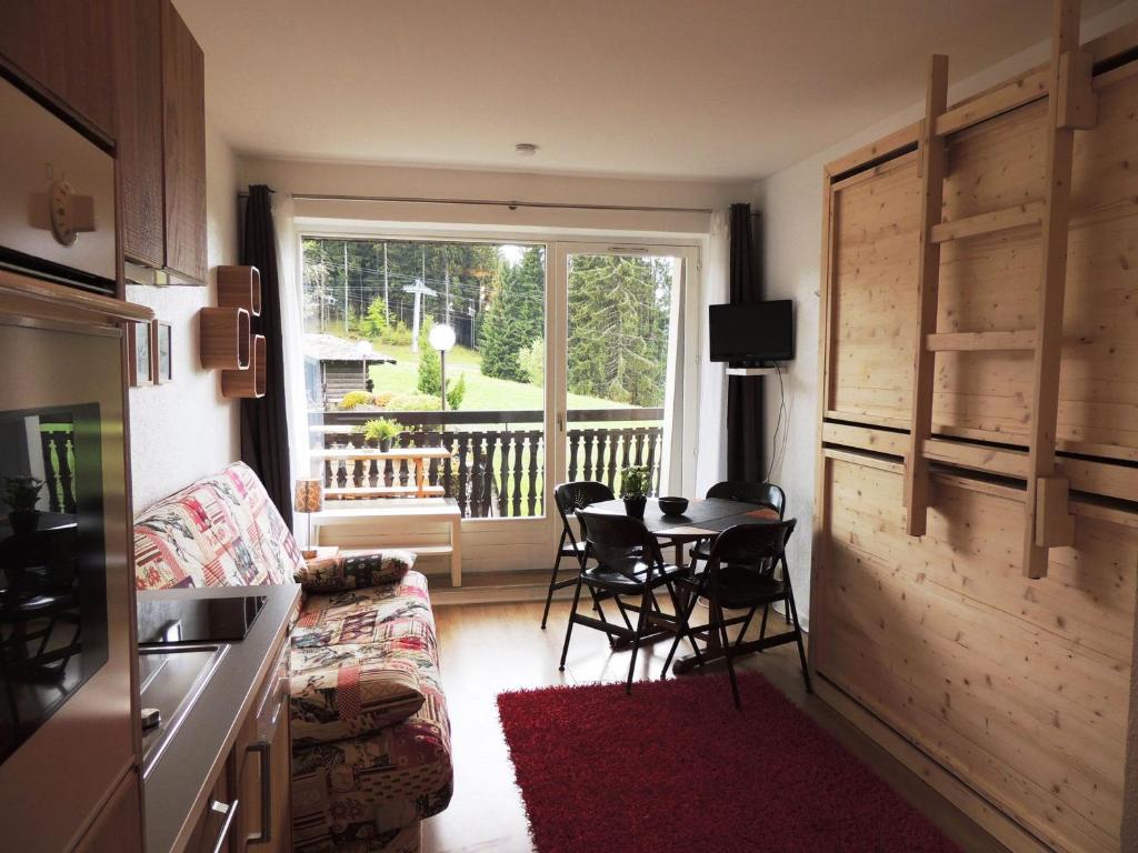 Studio ski au pied rénové, balcon, piscine, parking - FR-1-598-131