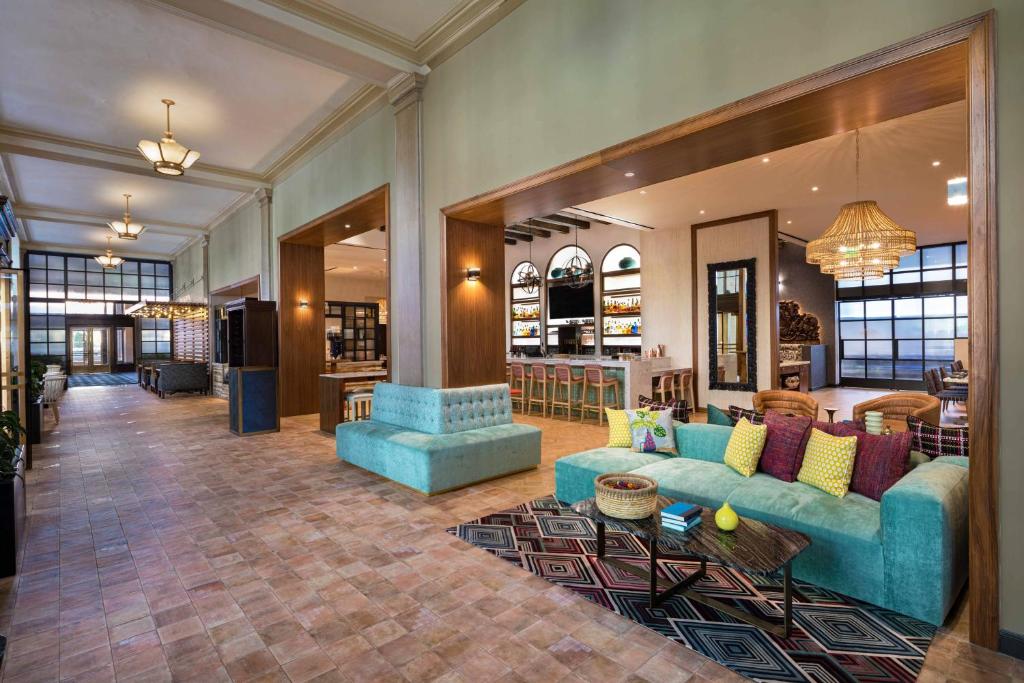 The Notary Hotel, Philadelphia, Autograph Collection Image