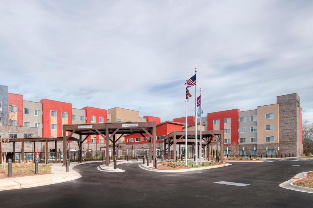 Residence Inn by Marriott Charlotte Airport Image
