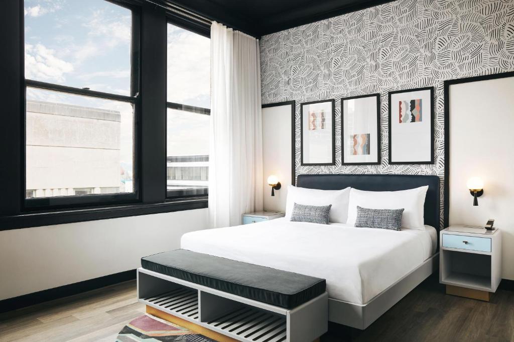 Kinley Cincinnati Downtown, a Tribute Portfolio Hotel Image