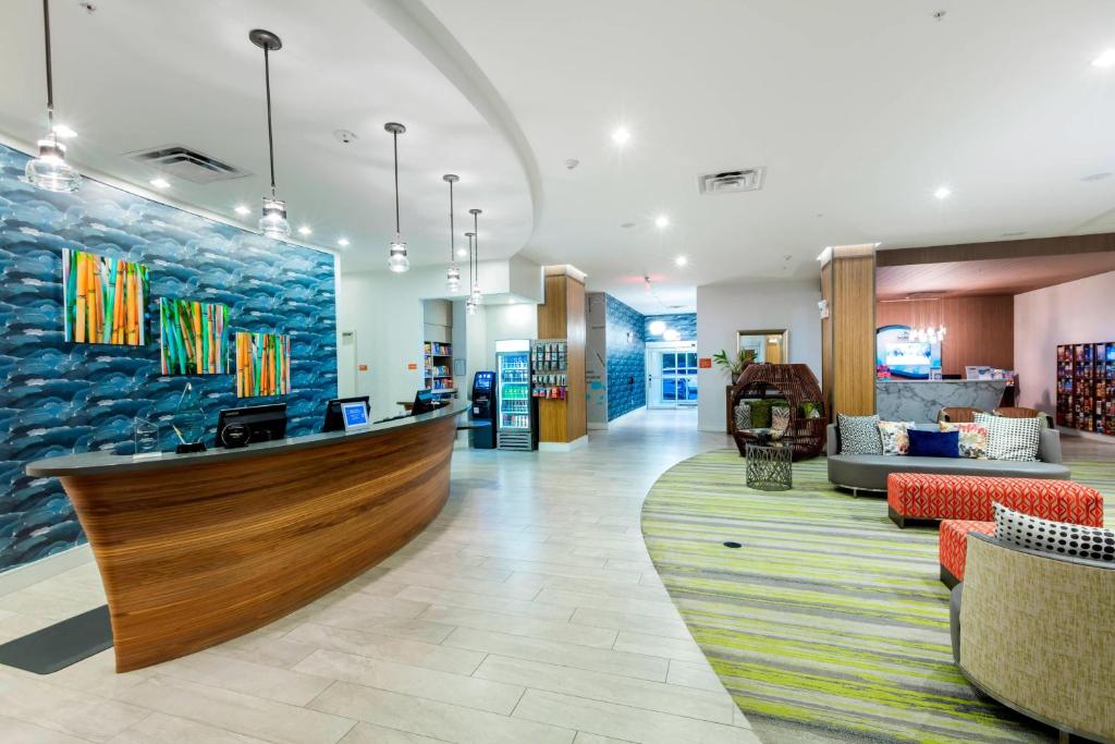 TownePlace Suites by Marriott Orlando at SeaWorld Image