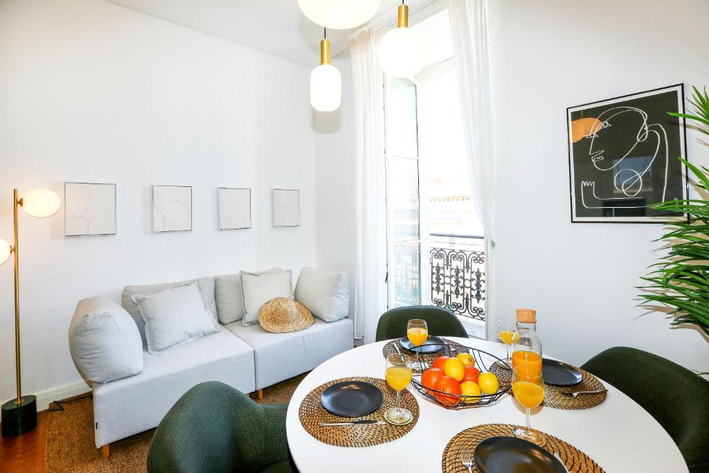 Offline Mood Apartment 6