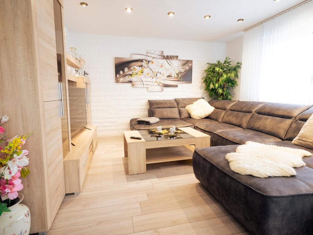 110qm Apartment mit Garten, Grill, Kamin, Parkplatz & 5 Betten 7