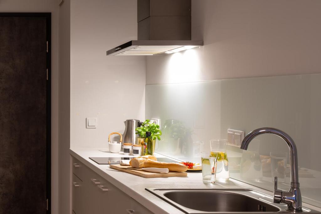 Happy House Apartamenty 8