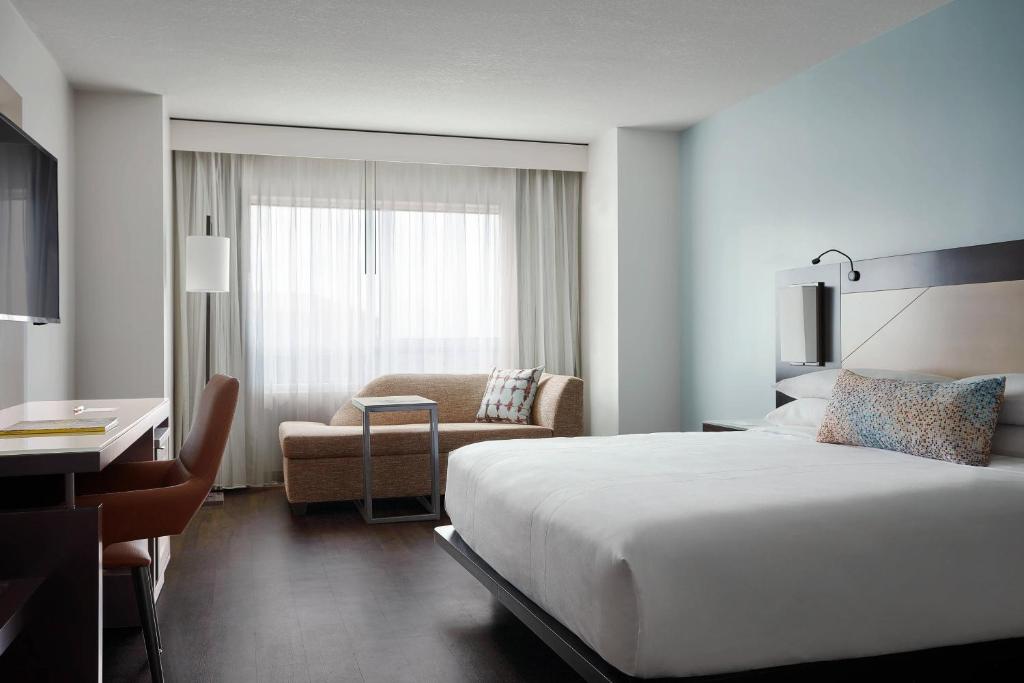 Marriott Orlando Downtown Image