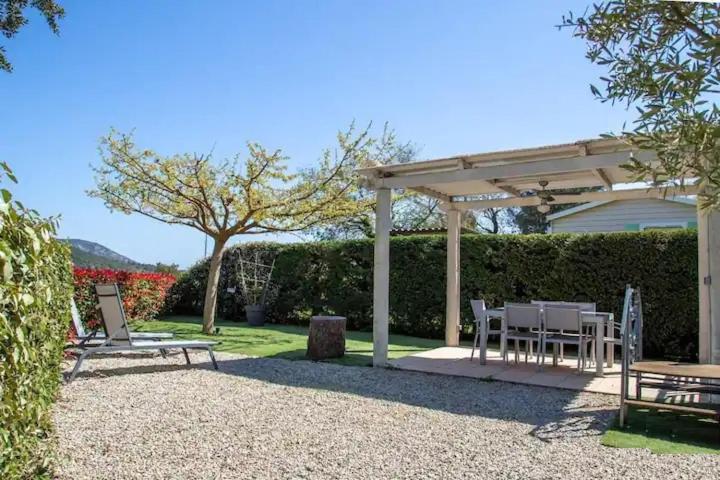 Photo de la galerie de l'établissement CASITA - MOBIL HOME - CAMPING - Mobilhome de particulier dans un camping, à La Garde-Freinet