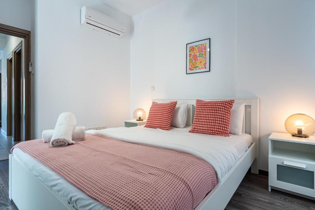 Crystal 2-Bedroom Apartment in Larnaca 7