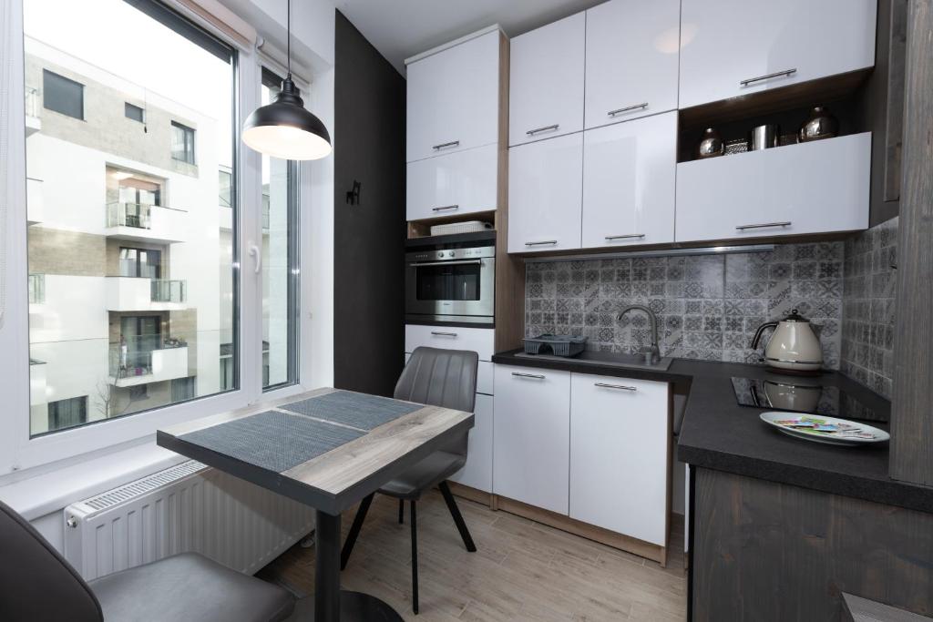 Elisabeth Downtown Apartments by FirstHost 6
