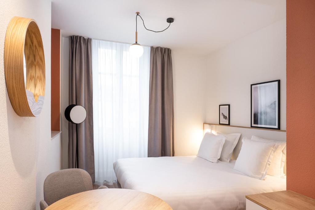 ROYAL Annecy Apparthôtel 5