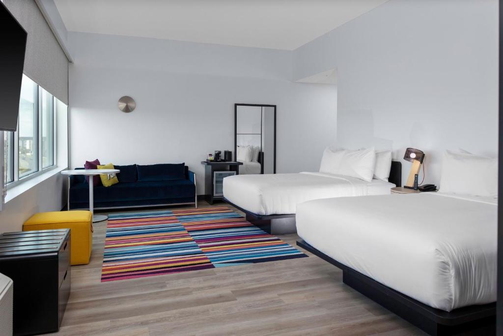 Aloft Orlando Lake Buena Vista Image