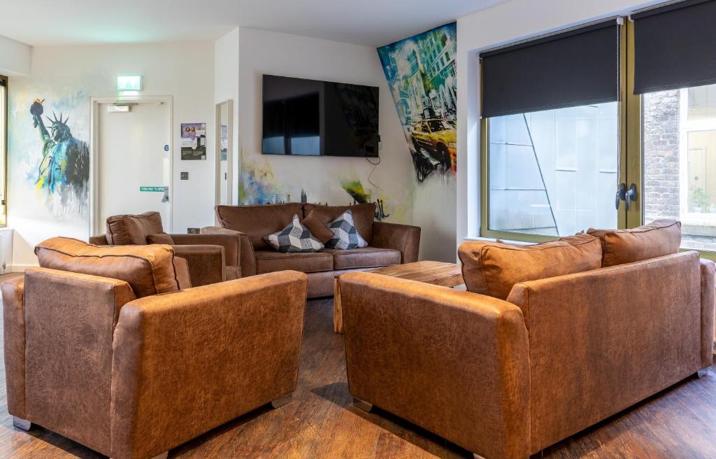 Big Stay Suites 7