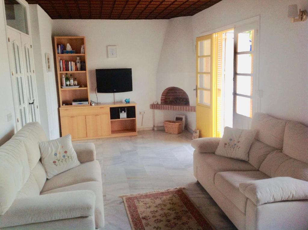 Bright, Airy Home from Home in Mijas Golf 6