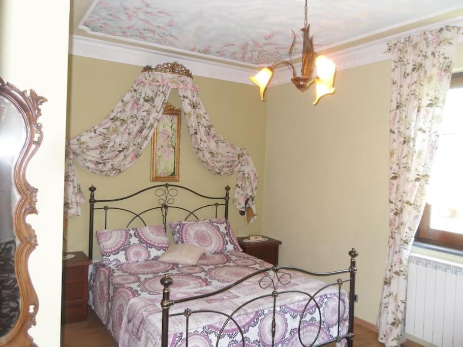 Photo de la galerie de l'établissement Villa with Pool near 5Terre Firefly, à Quaratica