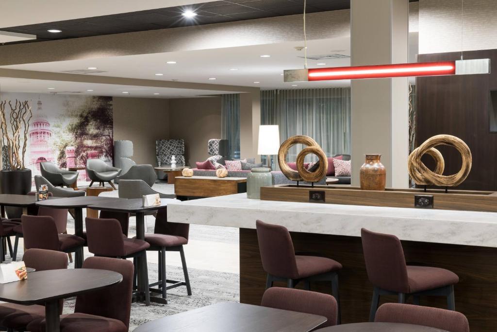Courtyard by Marriott Austin Parmer Tech Ridge Image