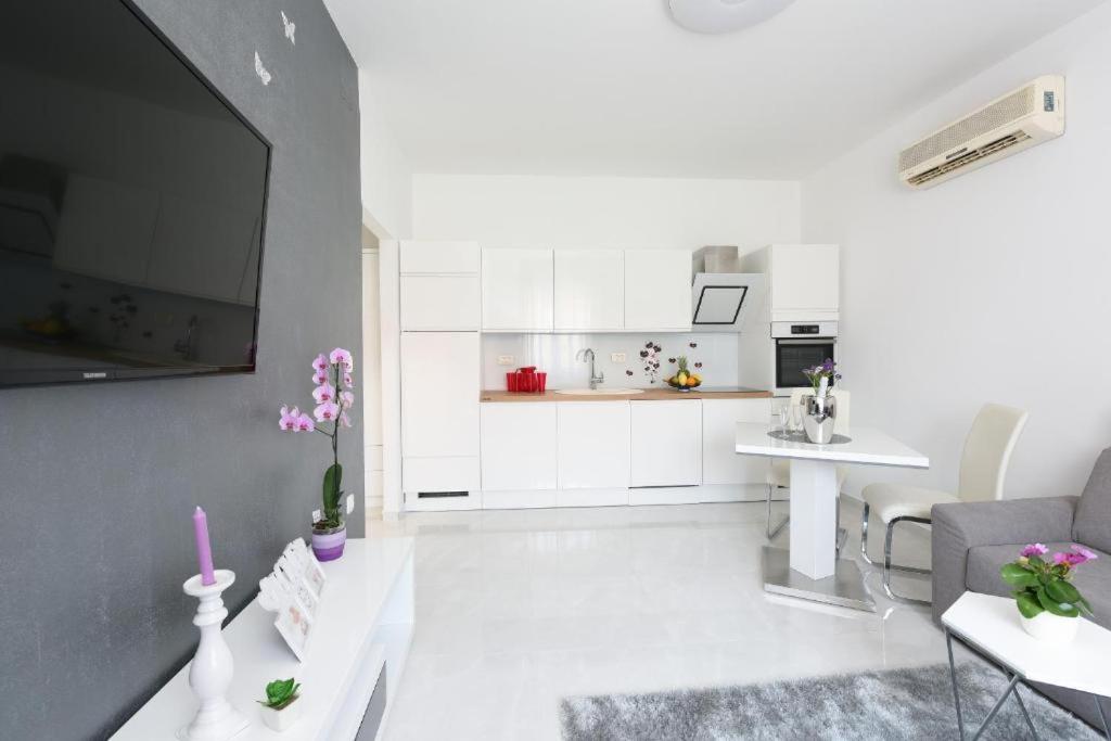Apartment Lant 4