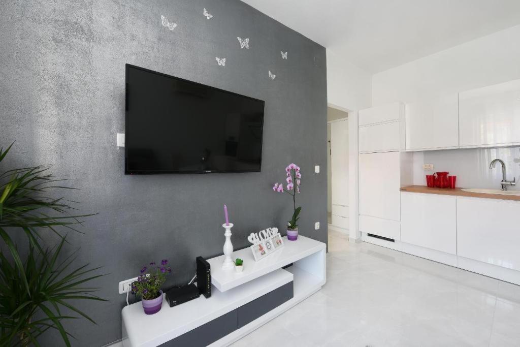 Apartment Lant 8