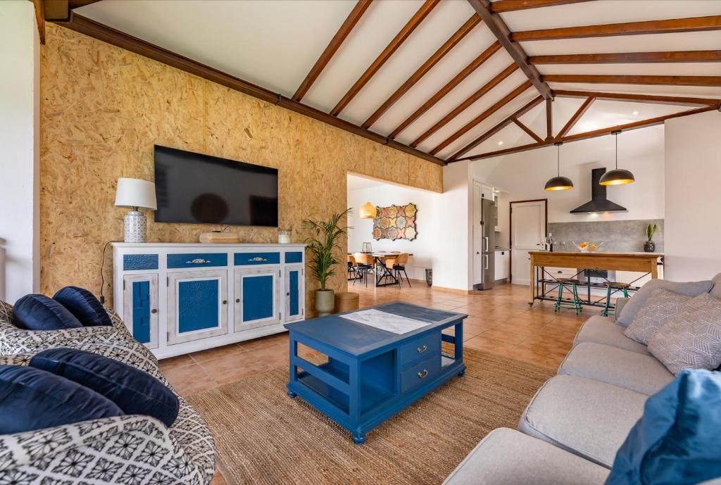 Villa Paula's Dream Private Pool Corralejo By Holidays Home 5