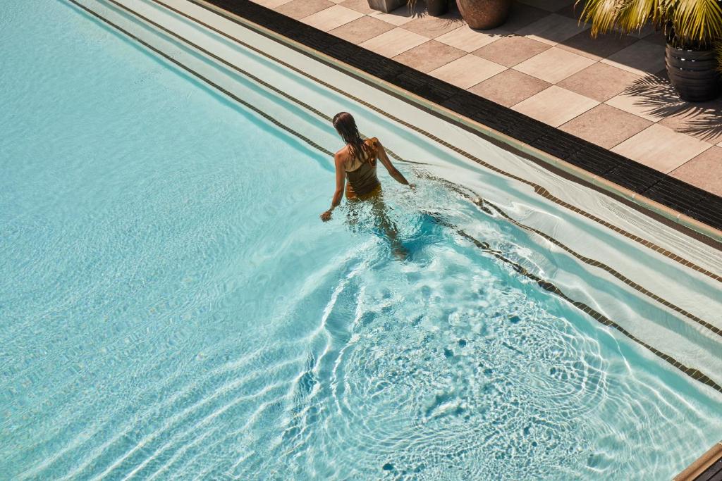 Santa Monica Proper Hotel, a Member of Design Hotels Image