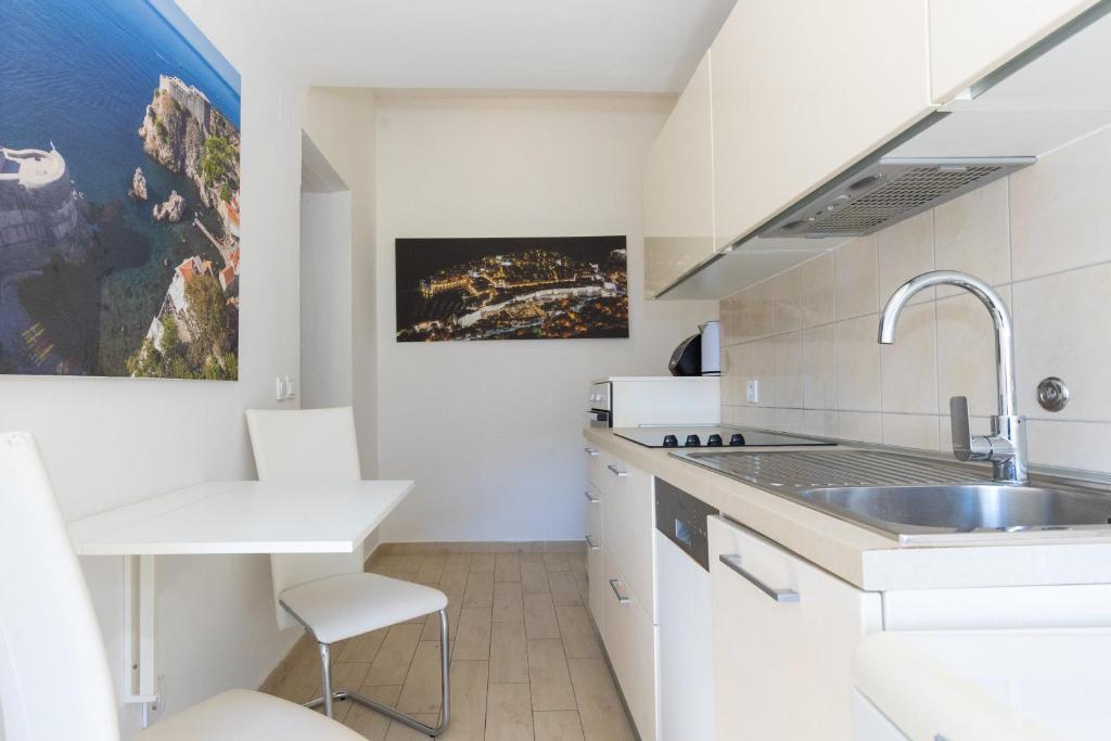 Kekia One Bedroom Apartment 4