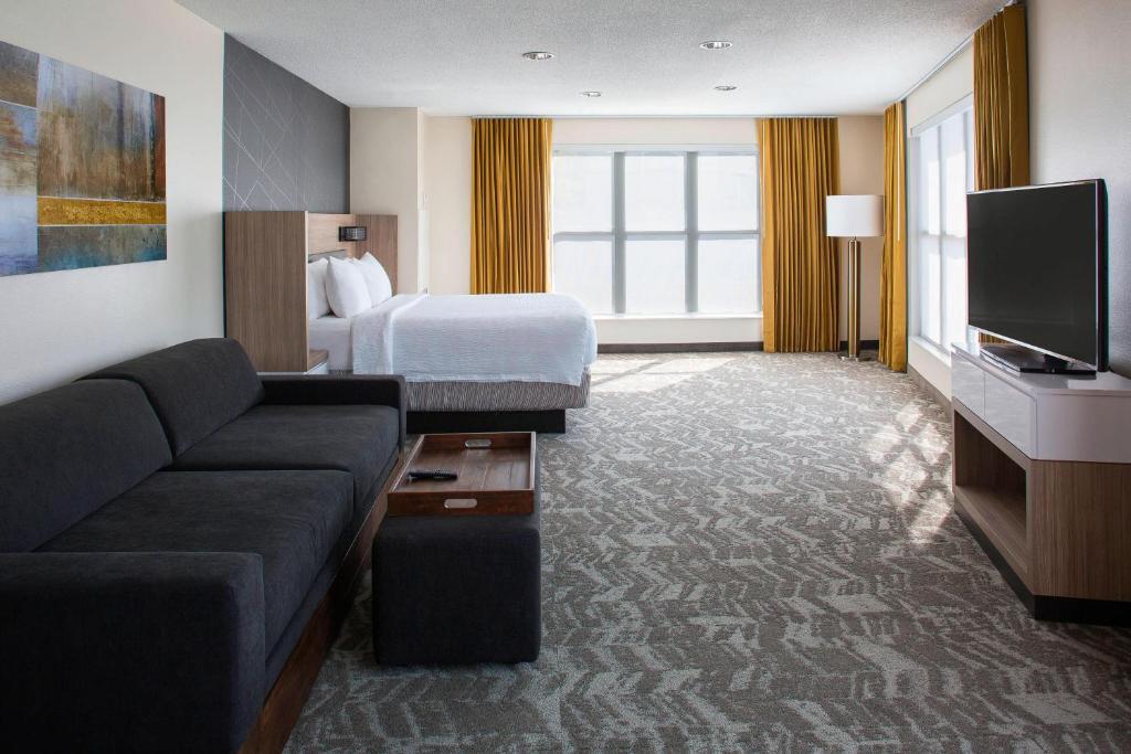 SpringHill Suites by Marriott New Orleans Warehouse Arts District Image