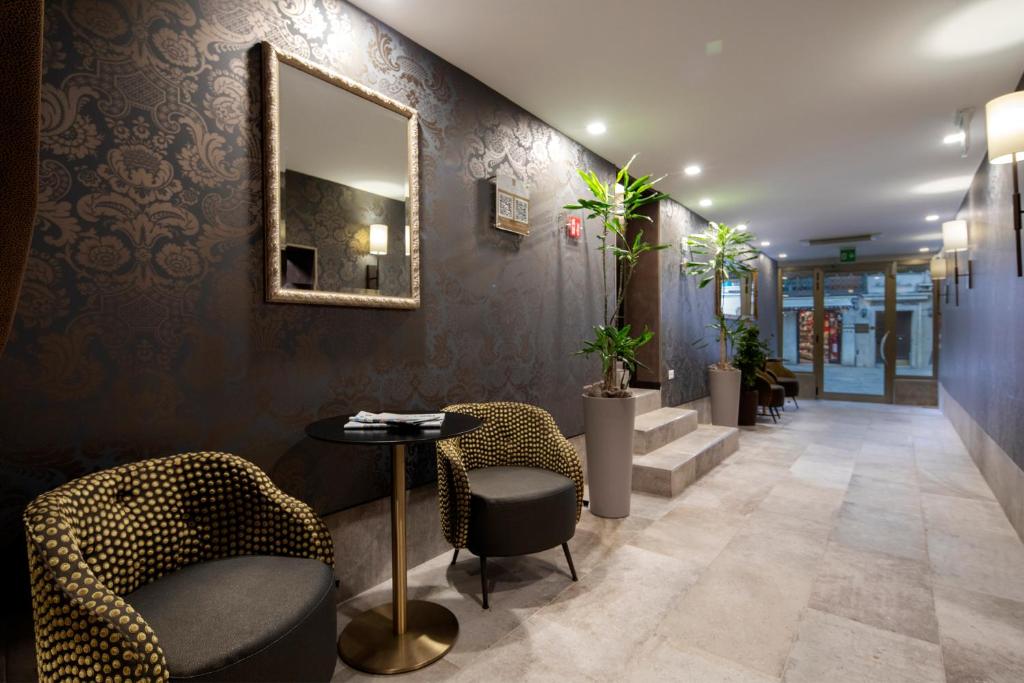 Alle Guglie Boutique Hotel Image