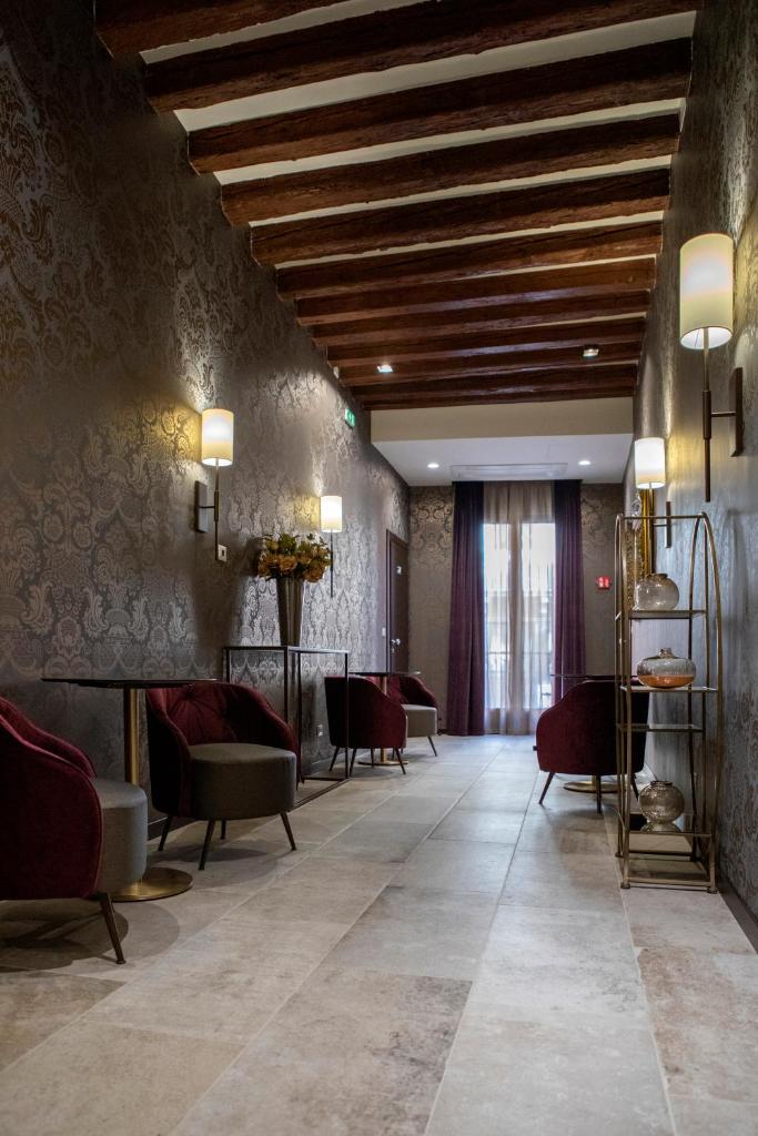 Alle Guglie Boutique Hotel Image