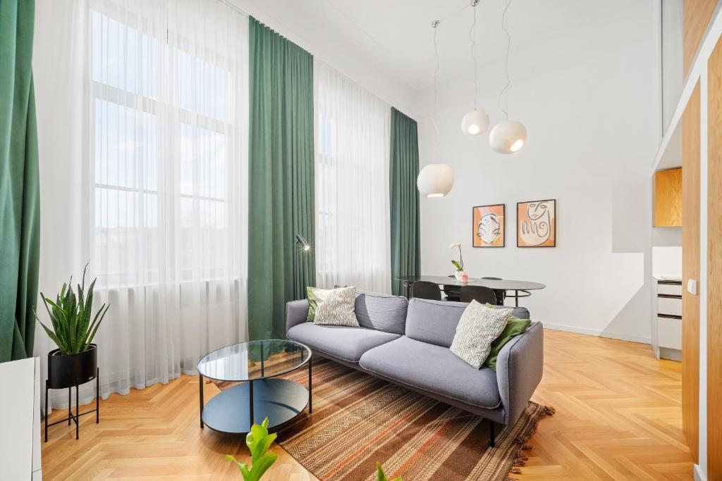 Owl Jazz Apartments - luxury apartments in the heart of the city 1