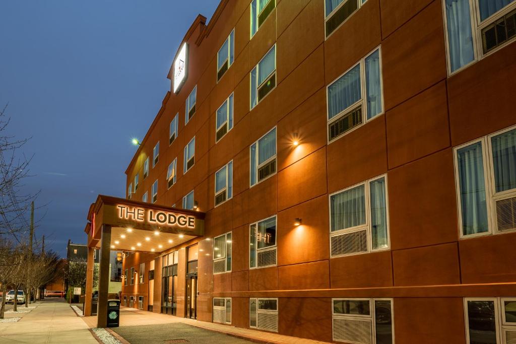 The Lodge Red Hook Image