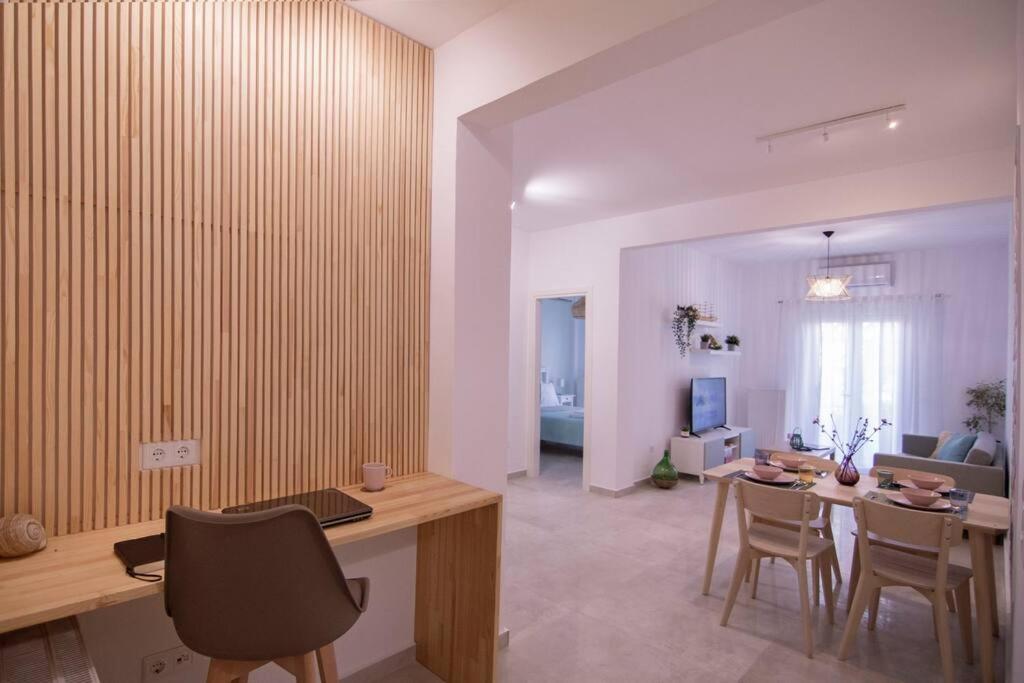 Charming Sweet Apt @Garitsa! 4