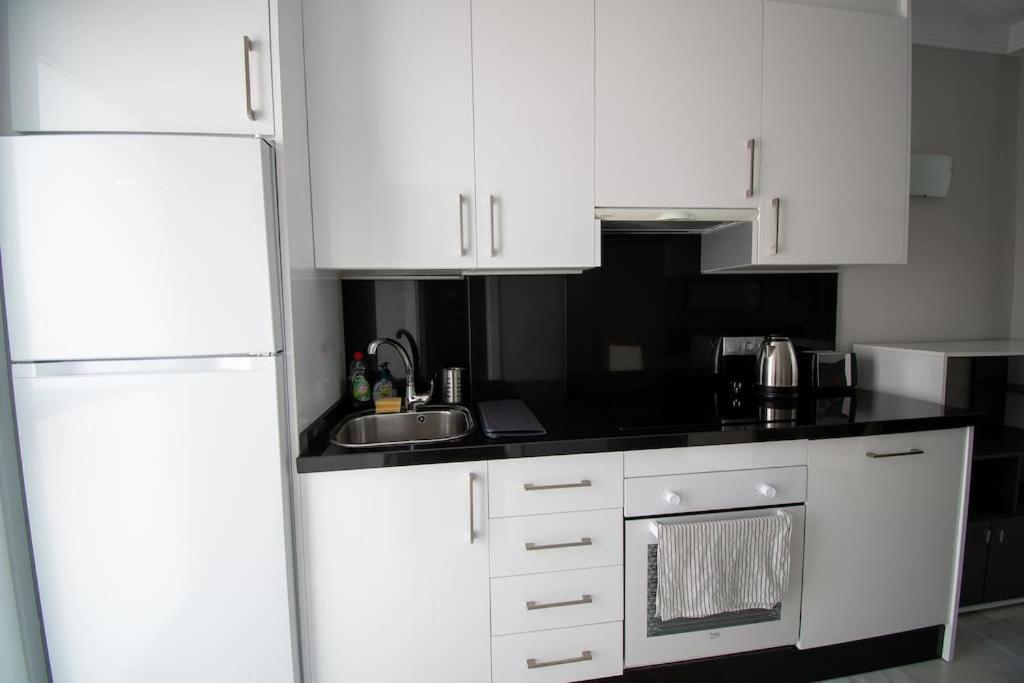 CasaDelSol-Marbella-Słońce,piasek,szmaragdowa woda 7