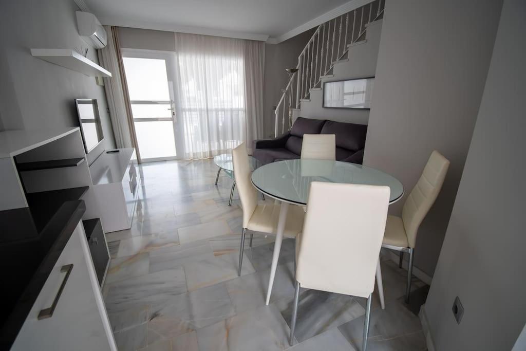 CasaDelSol-Marbella-Słońce,piasek,szmaragdowa woda 8