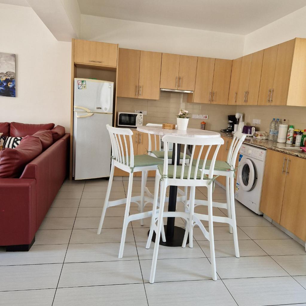 PERNERA 33 Beach House 8