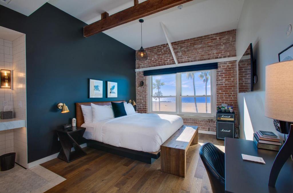 Venice V Hotel Image