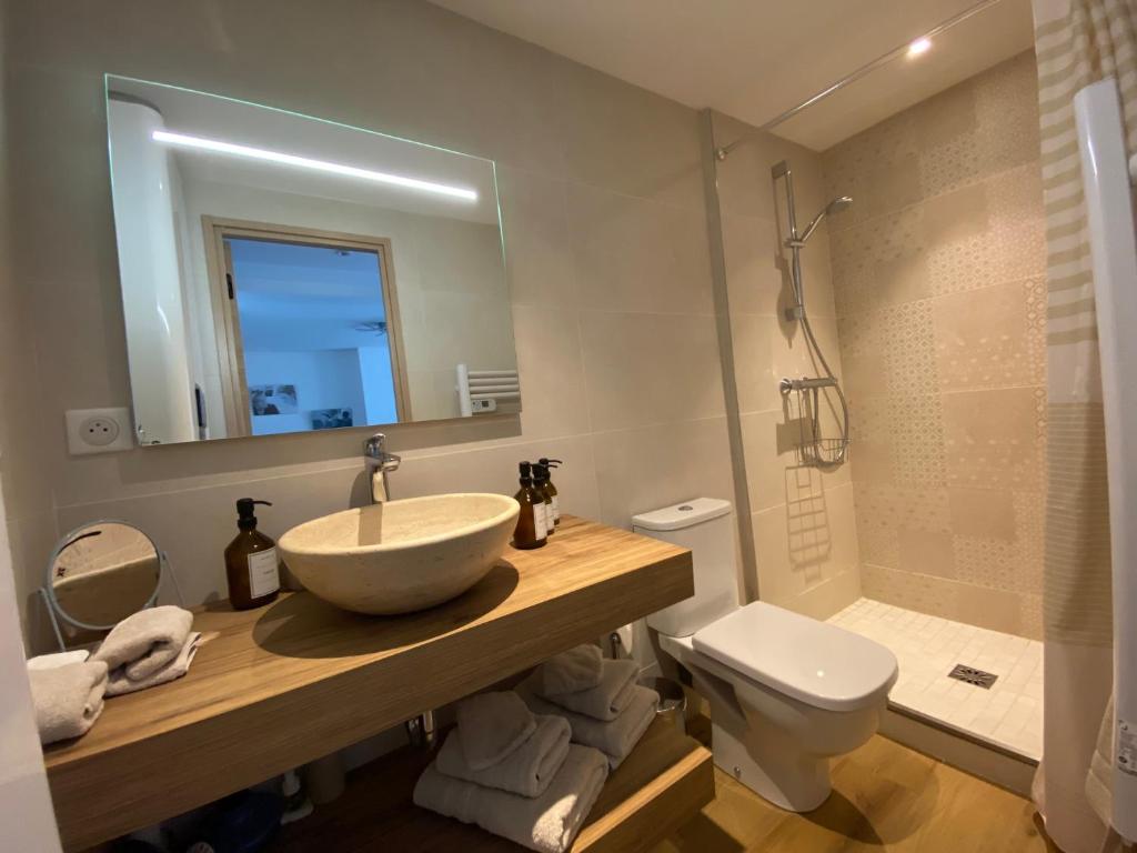 Studio 30 M2 Hyper centre, Neuf, Parking Gratuit, 3 Étoiles 3