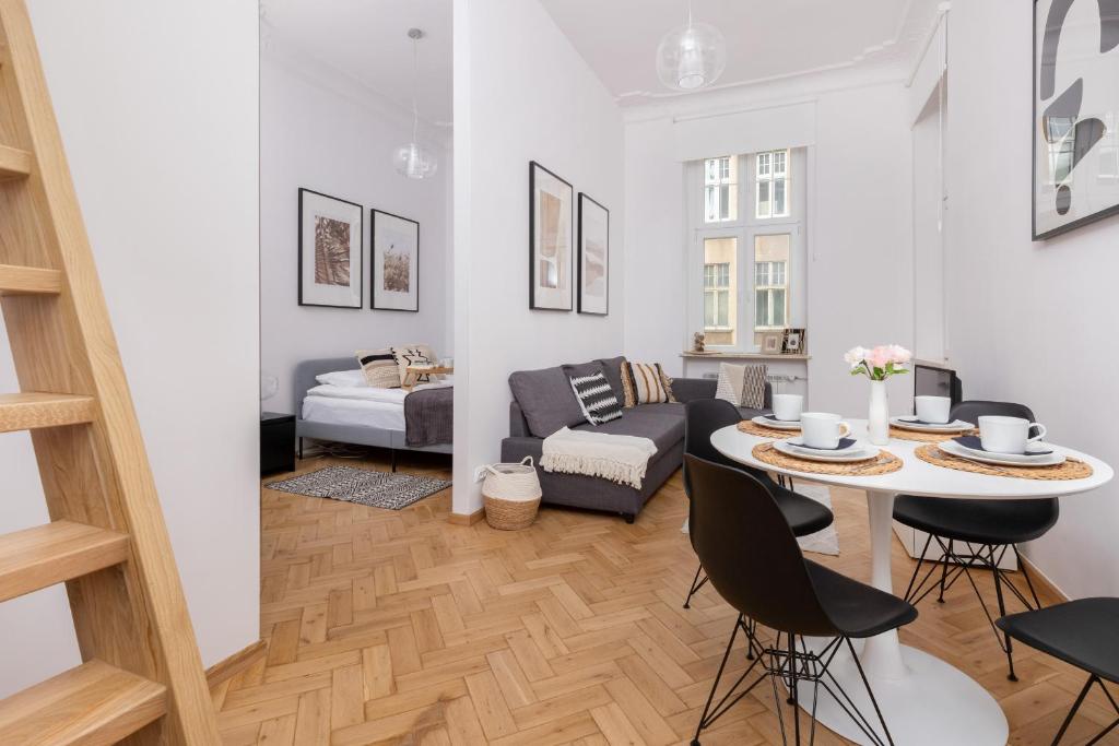 Family Apartment Gdańsk City Centre by Noclegi Renters 5