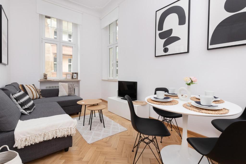Family Apartment Gdańsk City Centre by Noclegi Renters 8