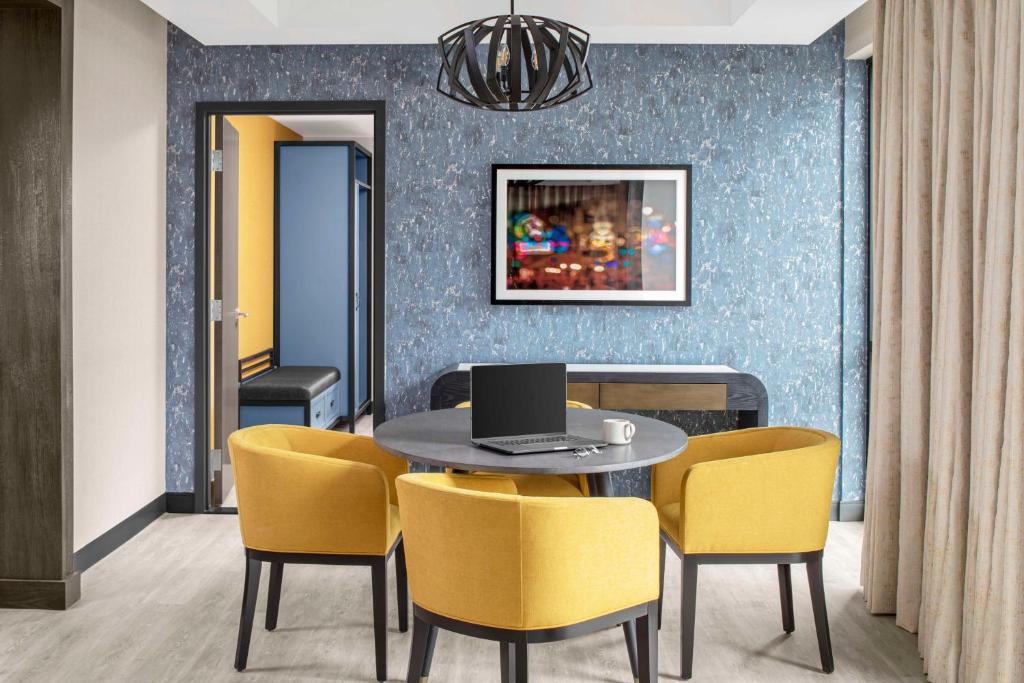 Hyatt Centric Beale Street Memphis Image