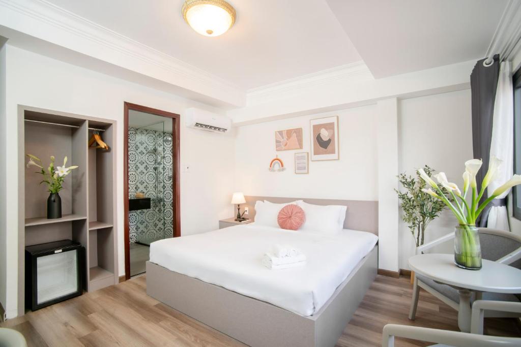 SAZI HOTEL NGUYỄN AN NINH