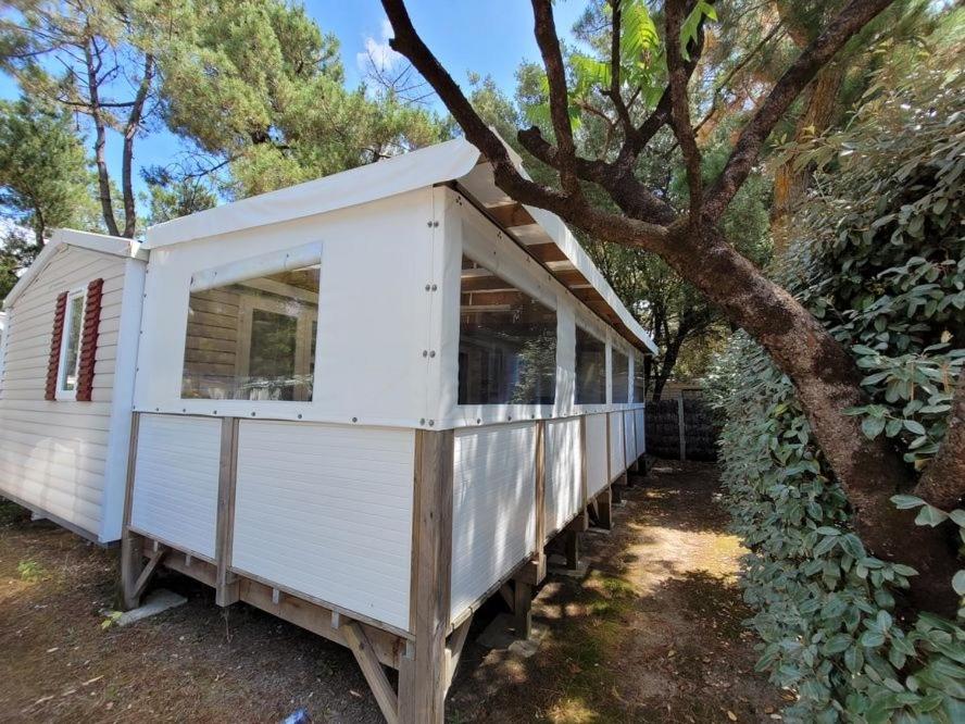 Photo de la galerie de l'établissement MOBIL HOME 68 JARDINS ATLANTIQUE, à Saint-Jean-de-Monts